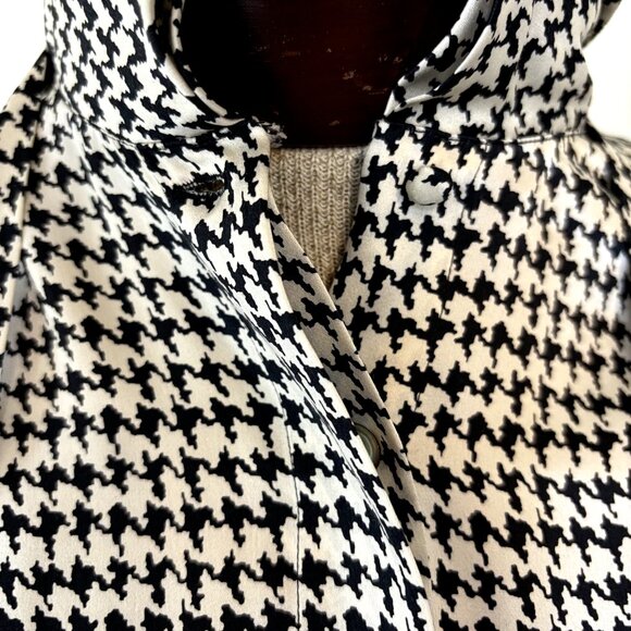 Mary Ann Restivo 100% Silk Size 12 Women's Collared w/Tie Long Sleeve Top Blouse - Picture 7 of 16